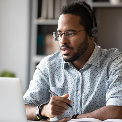 Theory assessment online with a laptop